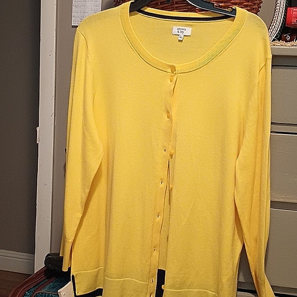 Crown and Ivy Yellow Sweater with Black Trim - Picture 1 of 6